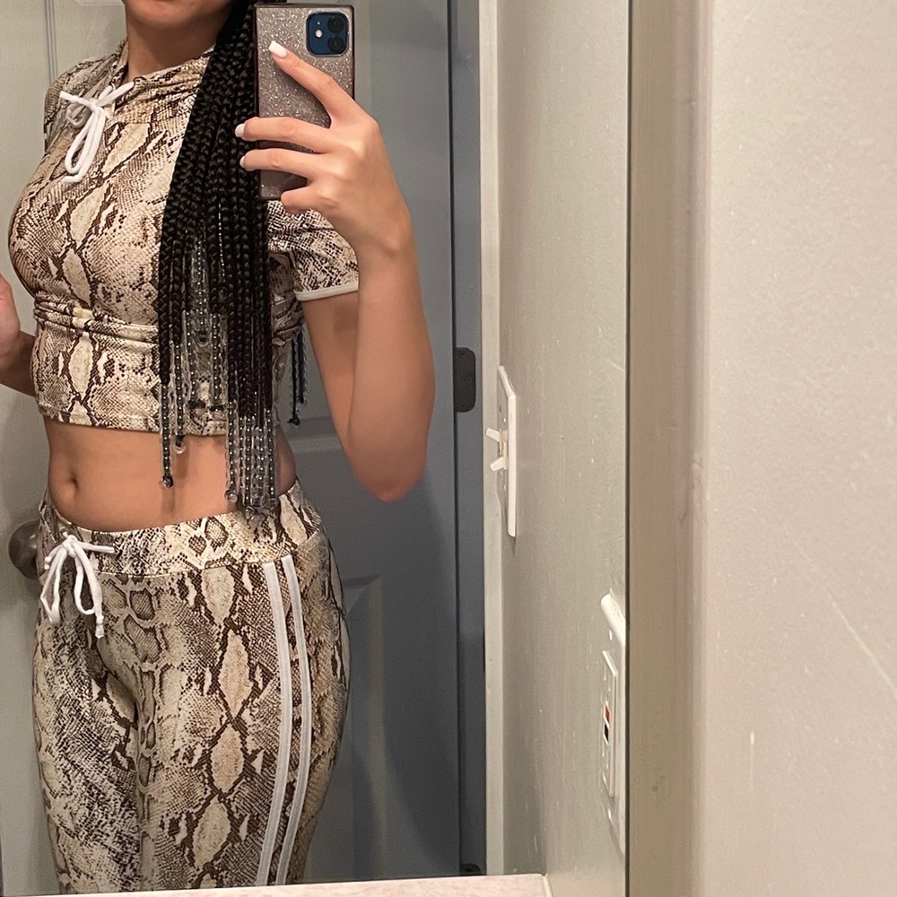 Snake print set